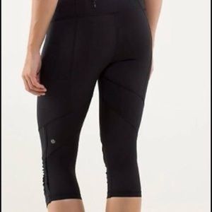 Rare Lululemon Ruffle & Mesh Crop Leggings